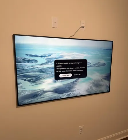 Frame TV with concealed One Connect cable routing